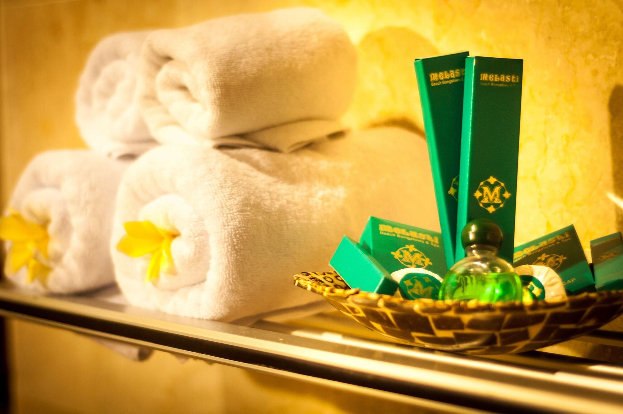Melasti Kuta Bungalows & Spa Zewnętrze zdjęcie