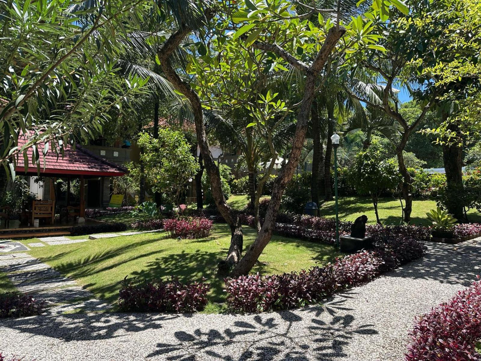 Melasti Kuta Bungalows & Spa Zewnętrze zdjęcie